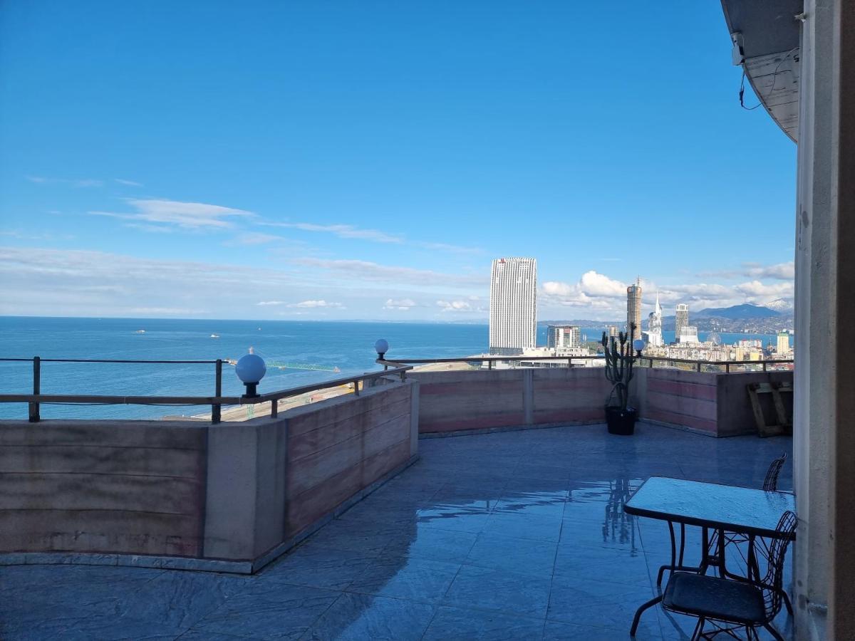 Darianna Batumi Exterior photo